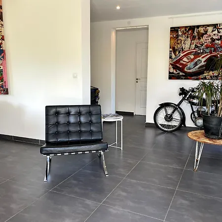 Apartament Art_booking . . . By Benoit_b *